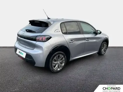 Photo 12 Peugeot 208  Electrique 50 kWh 136ch