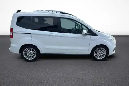 Photo 6 Ford Tourneo  Courier 1.0 E 100 BV6 S&S
