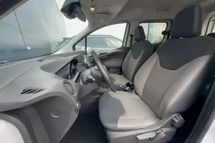 Photo 8 Ford Tourneo  Courier 1.0 E 100 BV6 S&S