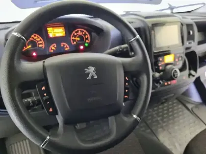 Photo 7 Peugeot Boxer  TOLE 3.3 T L2H2 BLUEHDI 140 S&S BVM6