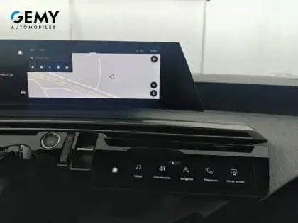 Photo 13 Peugeot 3008  Hybrid 136 e-DCS6