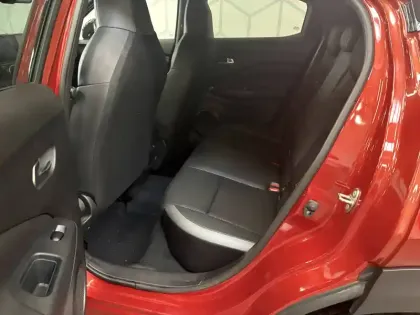 Photo 30 Nissan Juke  HYBRID 143