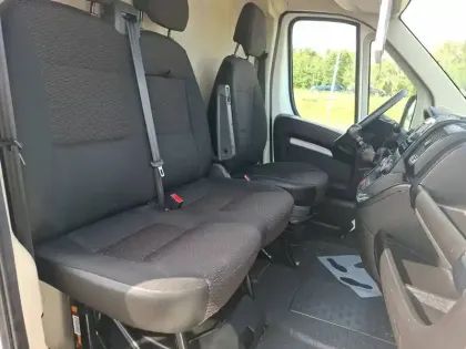 Photo 11 Peugeot Boxer  TOLE 333 L1H1 BLUEHDI 120 S&S