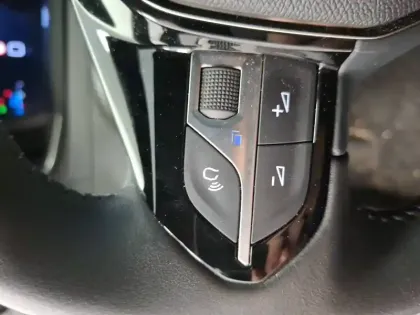 Photo 19 Peugeot 2008  100 S&S BVM6
