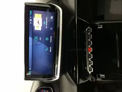 Photo 23 Peugeot 2008  100 S&S BVM6