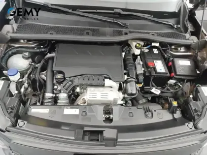 Photo 11 Peugeot 2008  PureTech 130 S&S EAT8