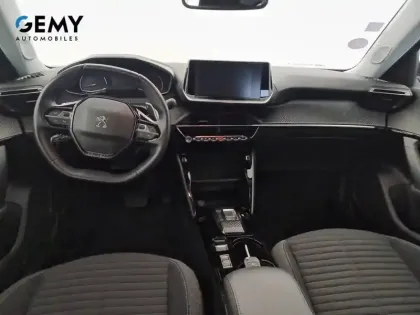 Photo 7 Peugeot 2008  PureTech 130 S&S EAT8