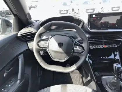 Photo 8 Peugeot 2008  100 S&S BVM6