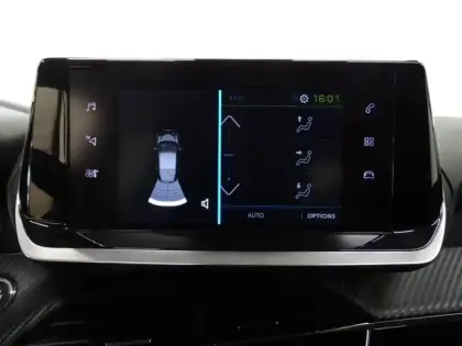 Photo 15 Peugeot 208  Electrique 50 kWh 136ch
