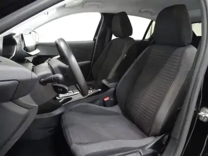 Photo 9 Peugeot 208  Electrique 50 kWh 136ch