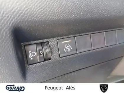 Photo 14 Peugeot 208  Electrique 50 kWh 136ch