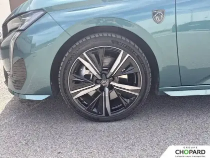 Photo 24 Peugeot 308  SW PHEV 225 e-EAT8