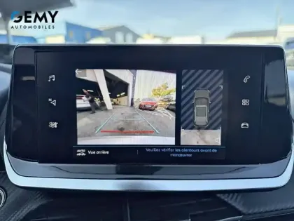 Photo 14 Peugeot 2008  PureTech 100 S&S BVM6