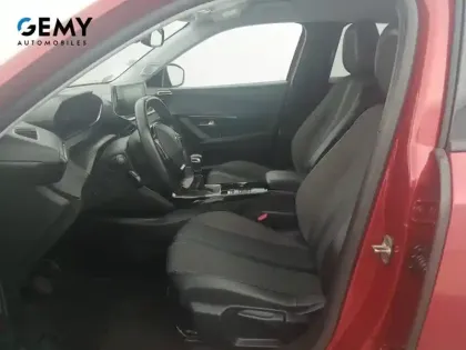 Photo 30 Peugeot 2008  PureTech 100 S&S BVM6