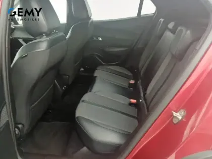 Photo 31 Peugeot 2008  PureTech 100 S&S BVM6