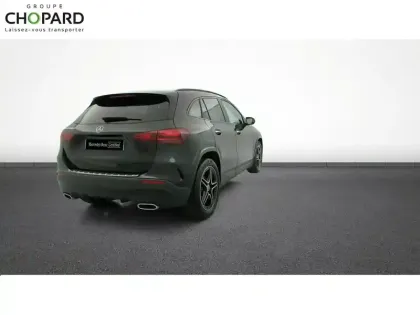 Photo 7 Mercedes GLA  180 d 8G-DCT