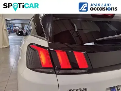 Photo 17 Peugeot 3008  Hybrid 225 e-EAT8