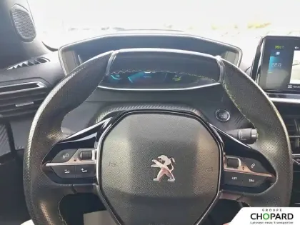 Photo 16 Peugeot 2008  Electrique 136 ch