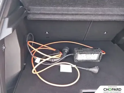 Photo 24 Peugeot 2008  Electrique 136 ch