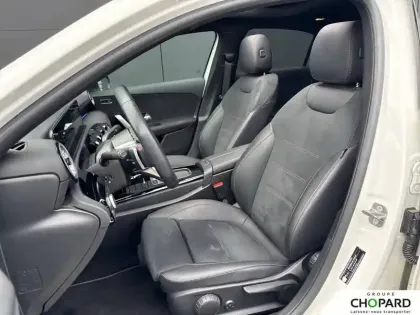 Photo 10 Mercedes Classe A  200 d 8G-DCT
