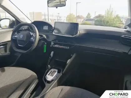 Photo 12 Peugeot 208  Hybrid 110 ch e-DCS6