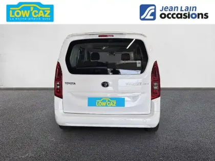 Photo 5 Toyota Proace  City Verso Medium 1.2L 110 VVT-i BVM6