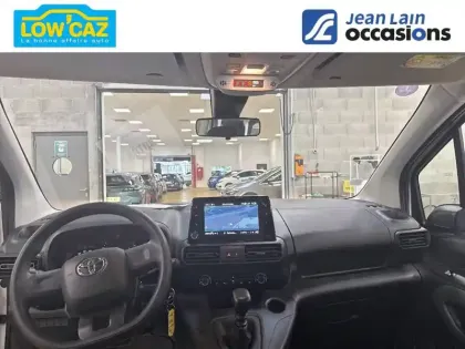 Photo 17 Toyota Proace  City Verso Medium 1.2L 110 VVT-i BVM6
