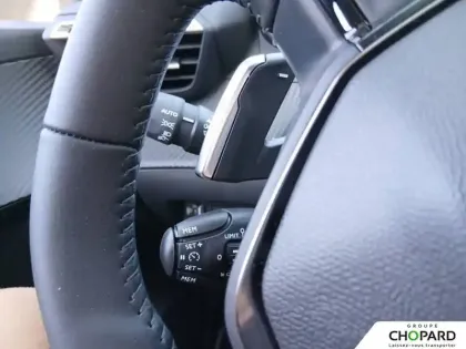 Photo 19 Peugeot 208  Hybrid 145 ch e-DCS6