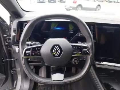 Photo 10 Renault Austral  E-Tech hybrid 200