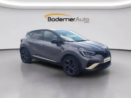 Photo 21 Renault Captur  E-Tech full hybrid 145
