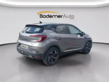 Photo 19 Renault Captur  E-Tech full hybrid 145