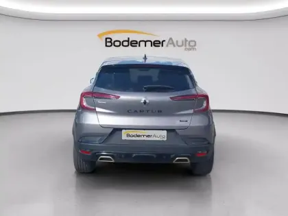 Photo 18 Renault Captur  E-Tech full hybrid 145