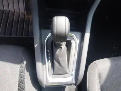 Photo 12 Renault Clio  E-Tech full hybrid 145