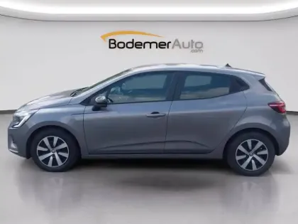 Photo 16 Renault Clio  E-Tech full hybrid 145