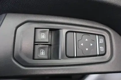 Photo 19 Renault Trafic  FG BLUE DCI 130 L1H1 3T GSR2