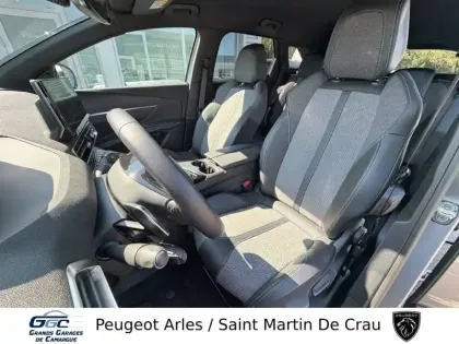 Photo 8 Peugeot 3008  Hybrid 136 e-DCS6