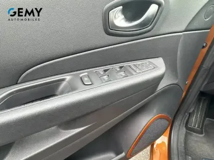 Photo 11 Renault Captur  TCe 120 Energy
