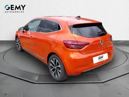 Photo 27 Renault Clio  E-Tech full hybrid 145