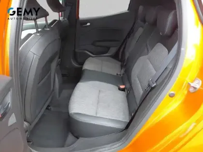 Photo 30 Renault Clio  E-Tech full hybrid 145