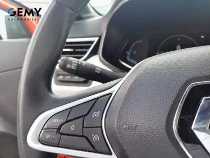 Photo 18 Renault Clio  E-Tech full hybrid 145
