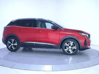 Photo 23 Peugeot 3008  Hybrid 225 e-EAT8