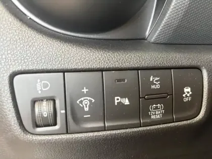 Photo 64 Hyundai Kona  Hybrid 141
