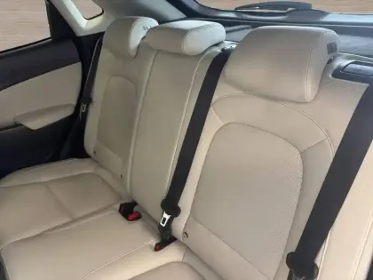 Photo 52 Hyundai Kona  Hybrid 141