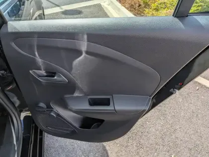 Photo 13 Opel Corsa  Electrique 136 ch & Batterie 50 kWh