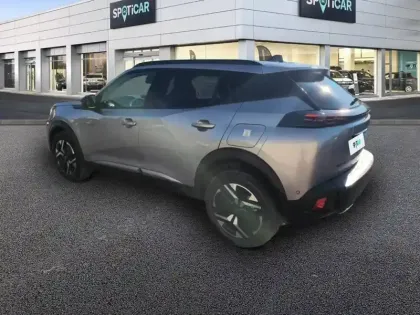 Photo 6 Peugeot 2008  Hybrid 145 e-DCS6