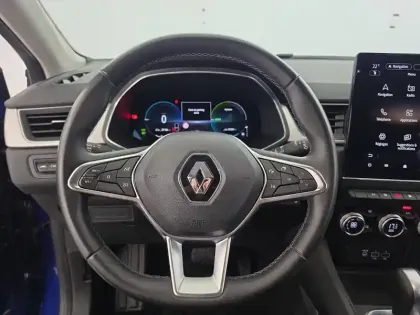 Photo 49 Renault Captur  E-Tech full hybrid 145
