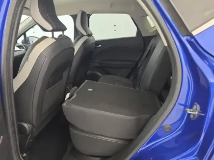 Photo 58 Renault Captur  E-Tech full hybrid 145