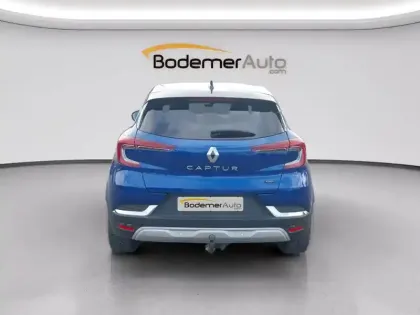 Photo 18 Renault Captur  E-Tech full hybrid 145