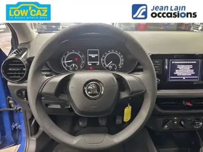 Photo 11 Skoda Fabia  1.0 MPI 65 ch BVM5
