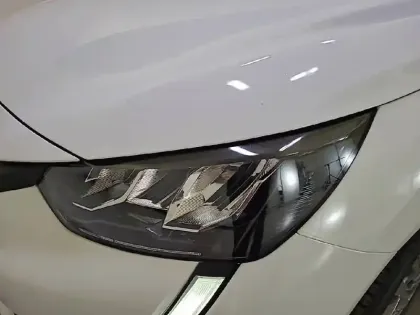 Photo 15 Peugeot 208  PureTech 100 S&S BVM6